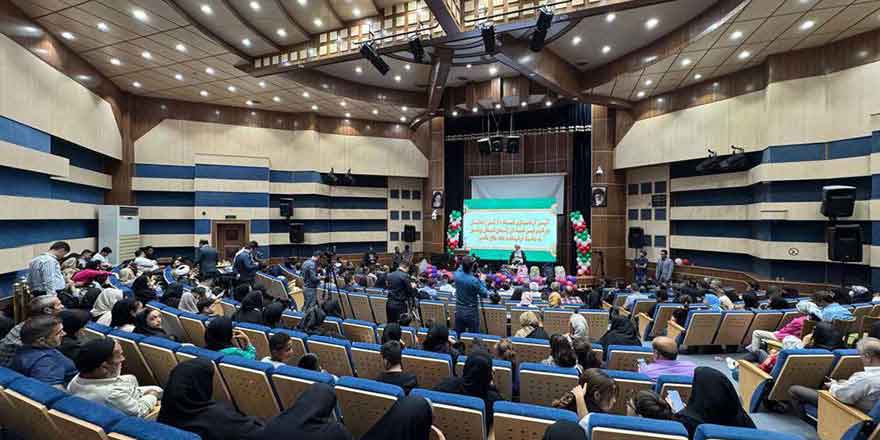 تقدیر از مدیرعامل شرکت آریاساسول به پاس کمک برای آزادی ۳۰ زندانی نیازمند