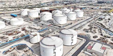 محمد سجاد باتمانی مدیرعامل شرکت مخازن سبز عسلویه برکنار و احمد کمالی جایگزین وی گردید