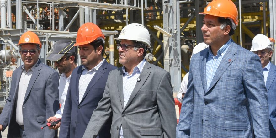 آغاز عملیاتی شدن وعده بورسی شدن پتروشیمی سبلان با حمایت پتروفرهنگ و بازدید مدیران ارشد فرابورس