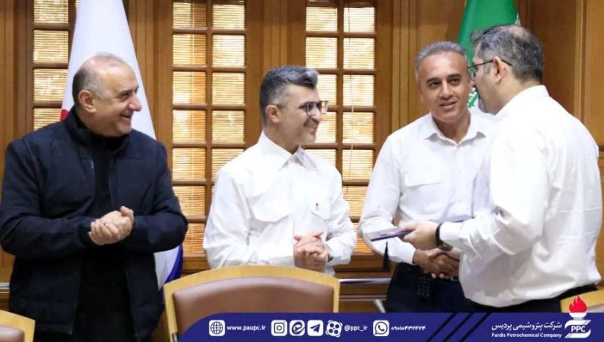 تقدیر از پژوهشگران برتر پتروشیمی پردیس در هفته پژوهش