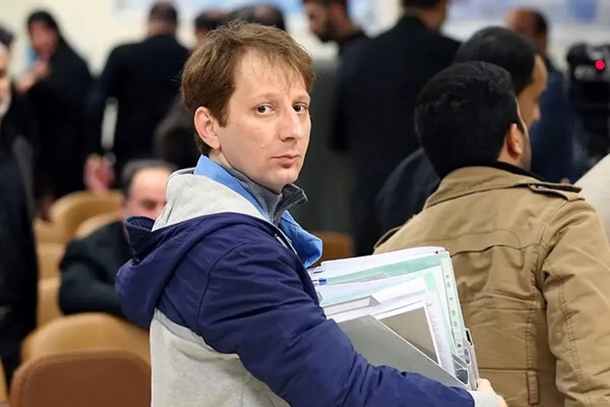 بابک زنجانی نه آزاد شده و نه در مرخصی است