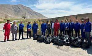 همزمان به روز جهانی زمین پاک: پاکسازی طبیعت به دستان کارکنان پتروشیمی شازند